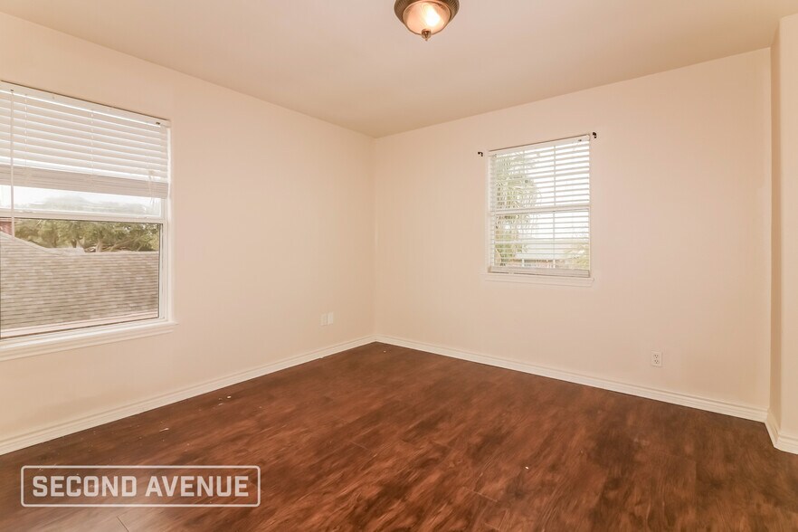 Building Photo - 5213 Graford Pl