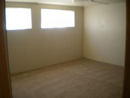 Building Photo - 1322 N Baker Ave