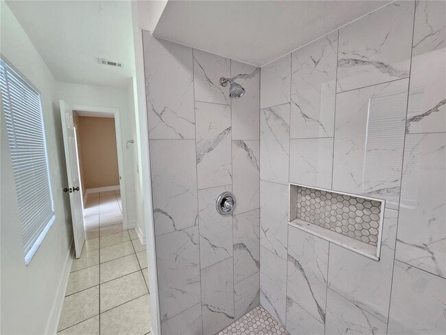 Building Photo - 1024 Whalebone Bay Dr