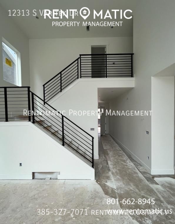 Building Photo - 12313 S Varitek Dr