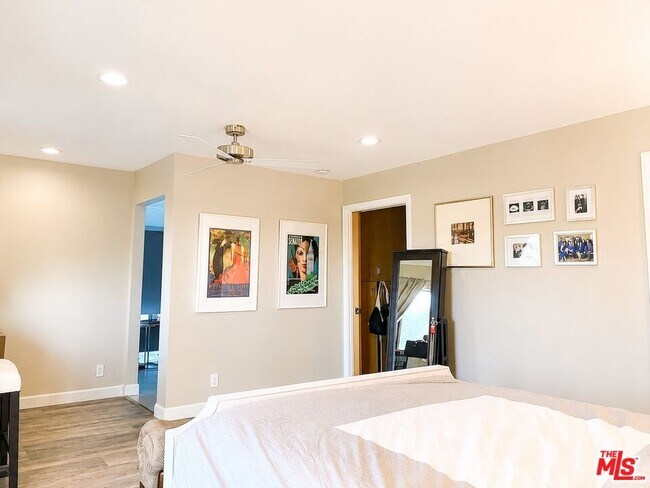 Building Photo - 11615 Grande Vista Dr