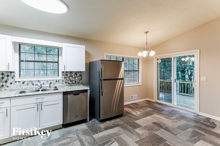 Building Photo - 1515 Trail Ridge Ct