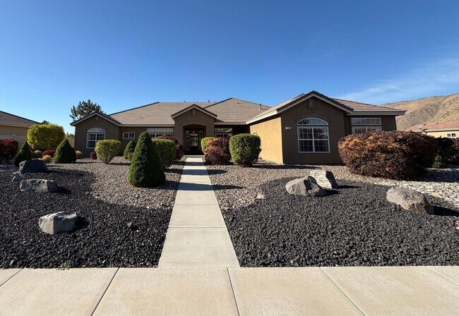 Primary Photo - Spanish Springs 5bed/3ba Rental Available ...