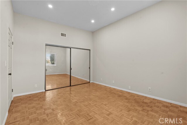 Building Photo - 1559 Winona Blvd