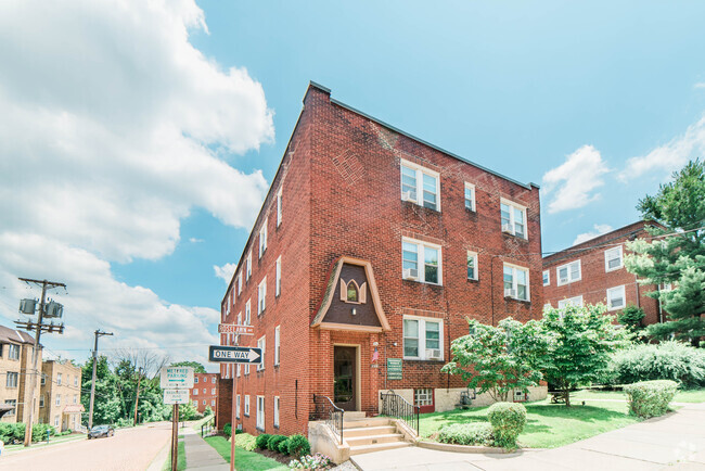 Building Photo - Central Square Apartments