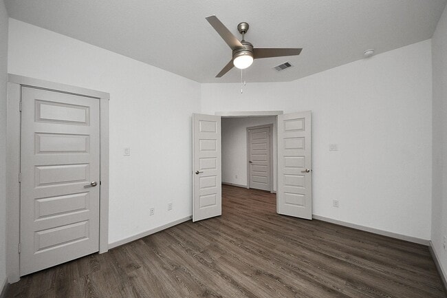 Building Photo - 3014 Jackmans Diamond