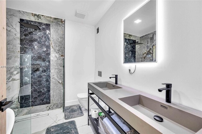 Building Photo - 4708 Alton Rd