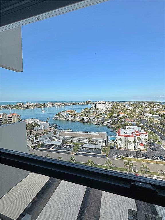 Building Photo - 400 Island Way