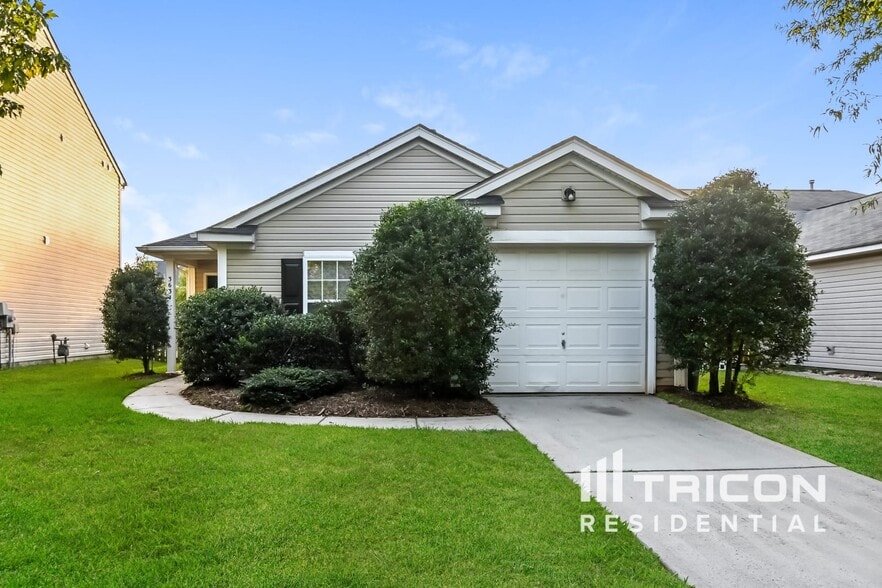 Primary Photo - 3634 Charterhall Ln
