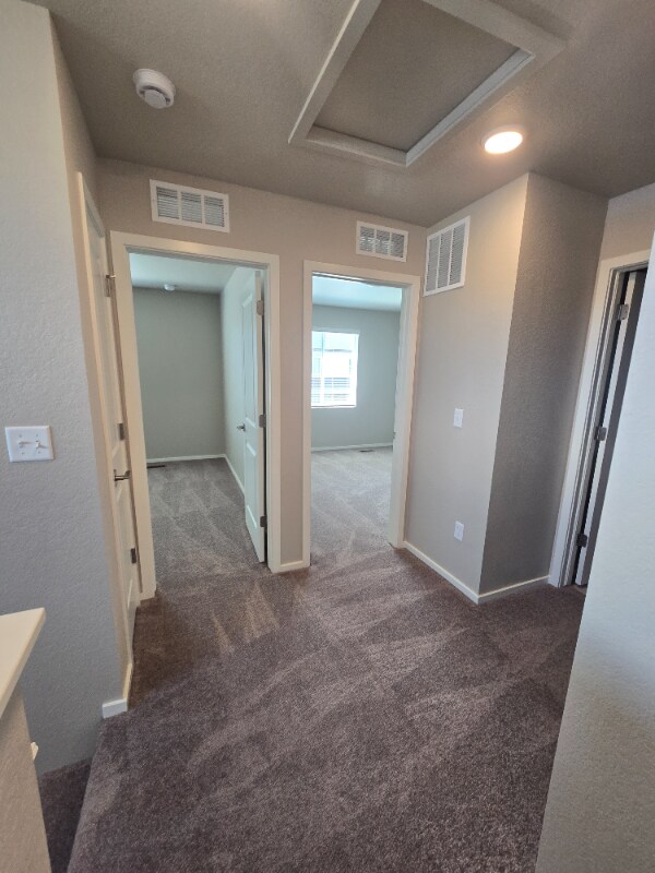 Building Photo - 4833 Autumn Leaf Dr
