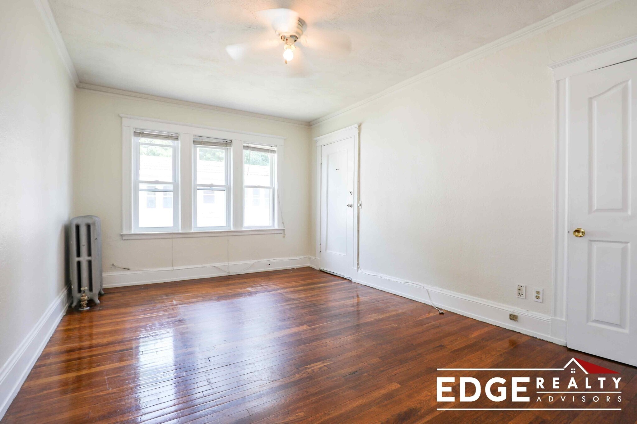 Building Photo - 2 Pama Gardens