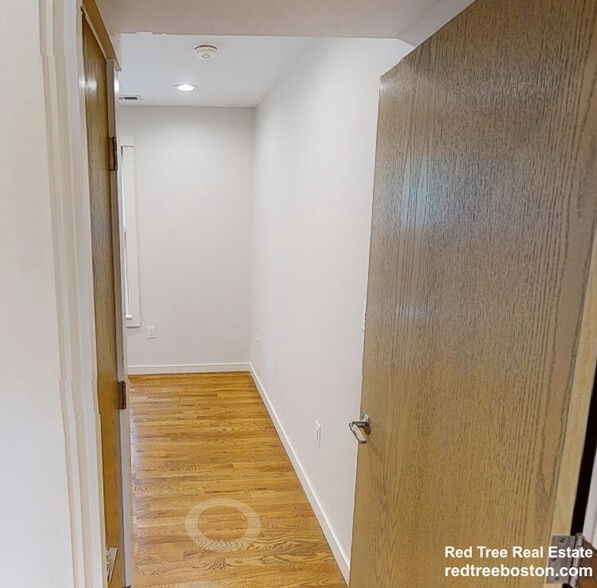 Building Photo - 2 Belvidere Pl