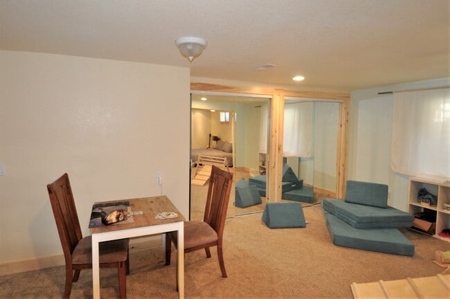 Building Photo - 7287 S Long Springs Butte