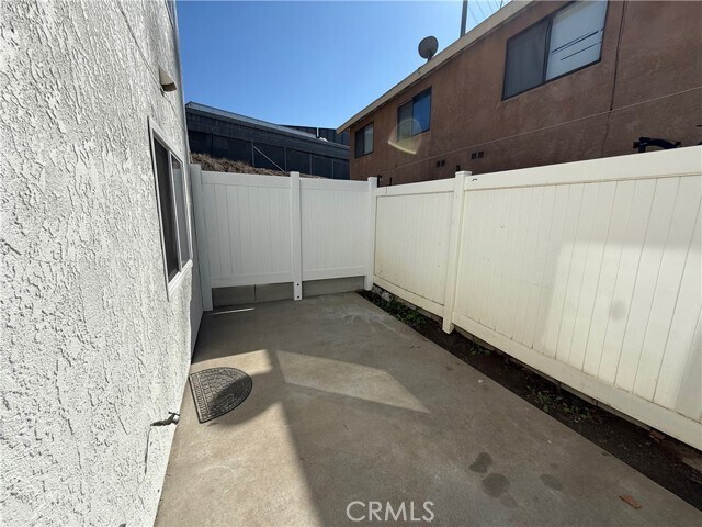 Building Photo - 5010 Brooks St