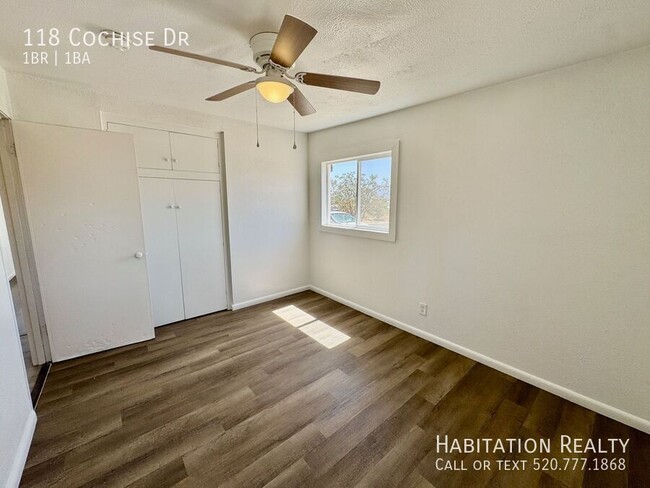 Building Photo - 118 Cochise Dr