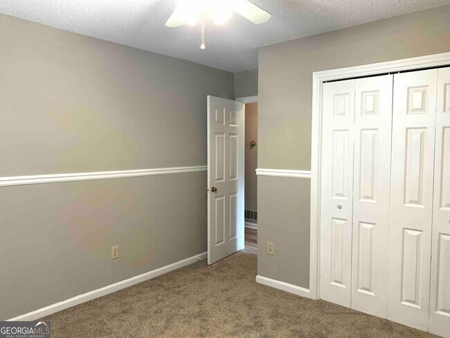 Building Photo - 4930 Muirwood Dr