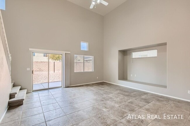 Building Photo - 5821 Alisa Roberts St