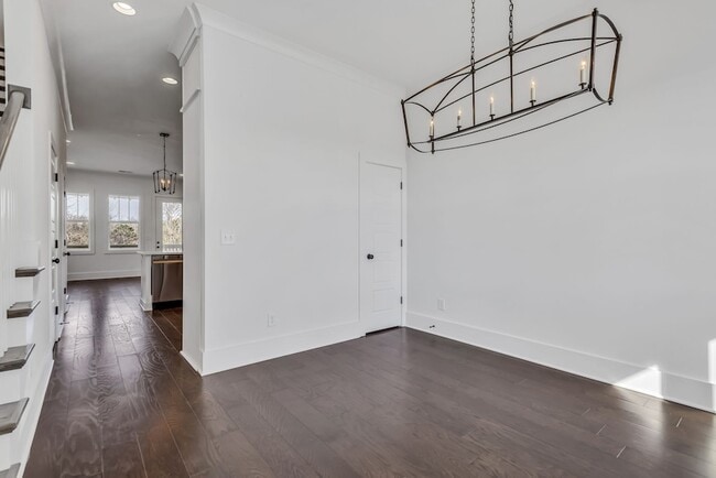 Building Photo - 2127 Gildridge Dr