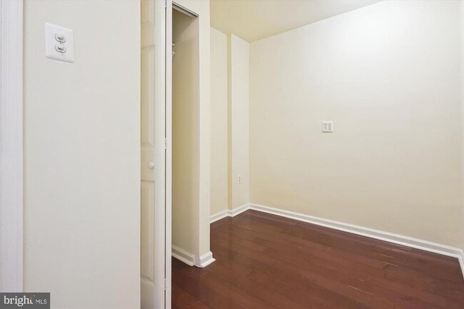 Building Photo - 101 N West St