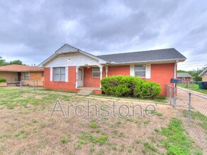 Building Photo - 2945 SW 54th St