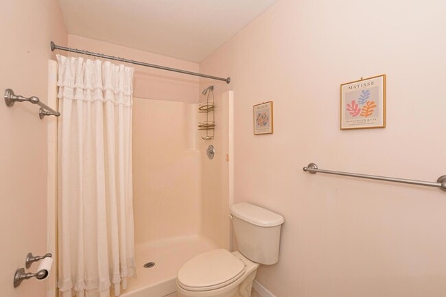 Building Photo - 3970 NW Cinnamon Tree Cir