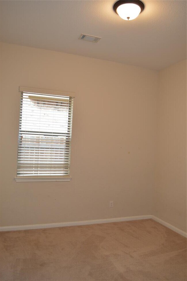 Building Photo - 216 Archipelago Trail