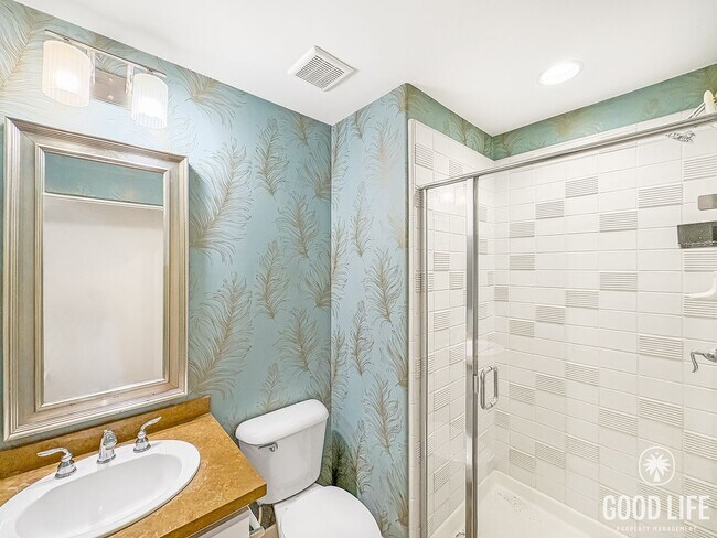 Building Photo - Great 4B/3BA House Available for Lease in ...