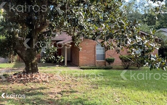 Building Photo - 5617 Vista Bonita Dr S