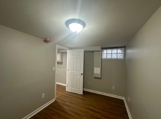 Building Photo - Spacious Three Bedroom House In Baltimore ...