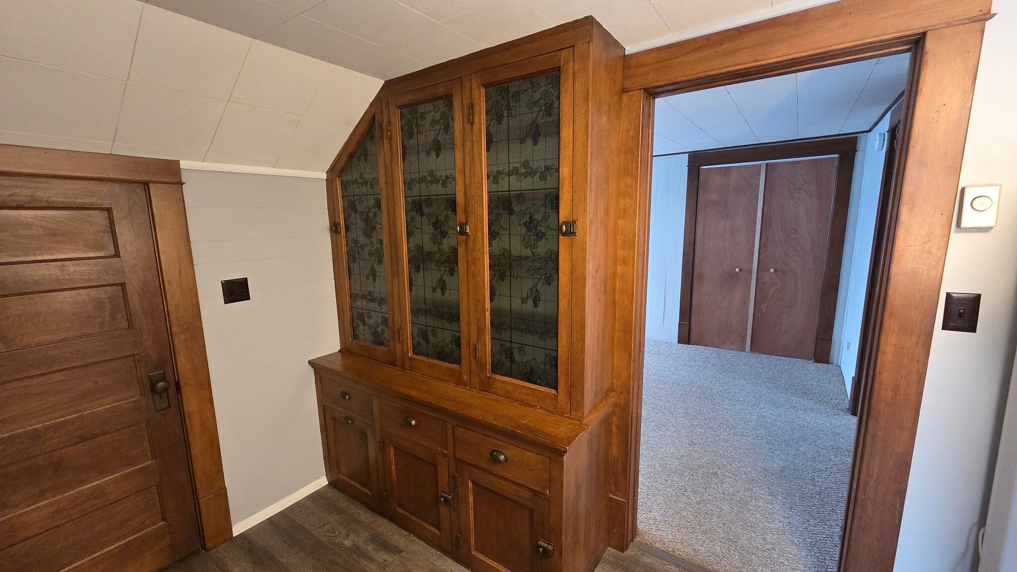 Building Photo - 919 Harney Ave