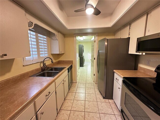 Building Photo - 2158 NW 50th Ave