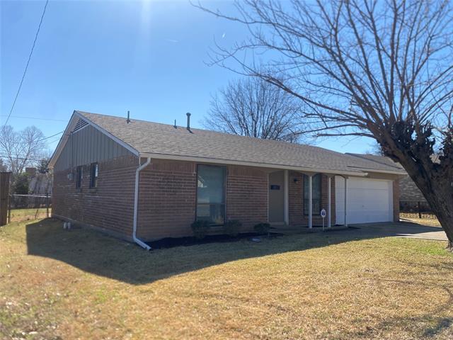 Building Photo - 4018 Ambrose Dr