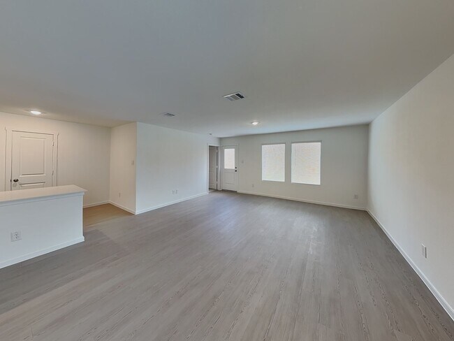 Building Photo - NEW CONSTRUCTION! READY NOW!