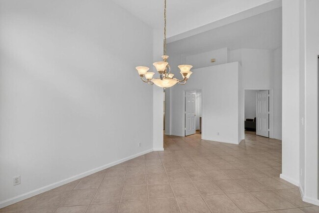 Building Photo - 7976 Monarch Ct