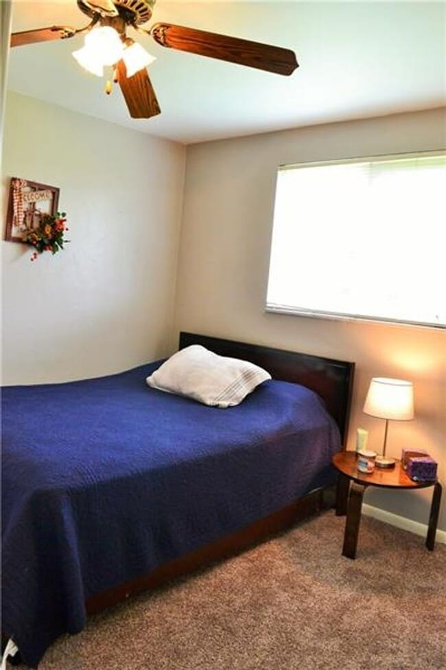 Building Photo - 5Bed | 2bath Home in West Mifflin, PA