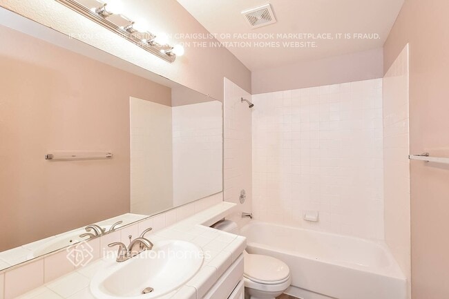 Building Photo - 1638 Rio Bravo Dr