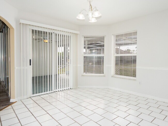 Building Photo - RENT THIS HOME WITH ZERO DEPOSIT