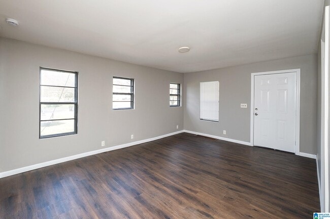 Building Photo - 1344 Pratt Hwy