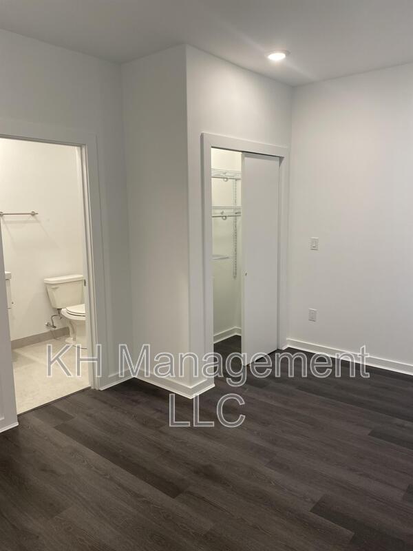 Building Photo - 2032 N 18th St