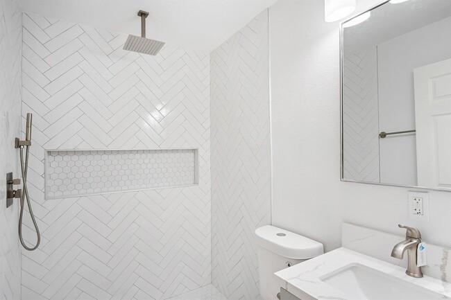 Building Photo - 4808 Terry St