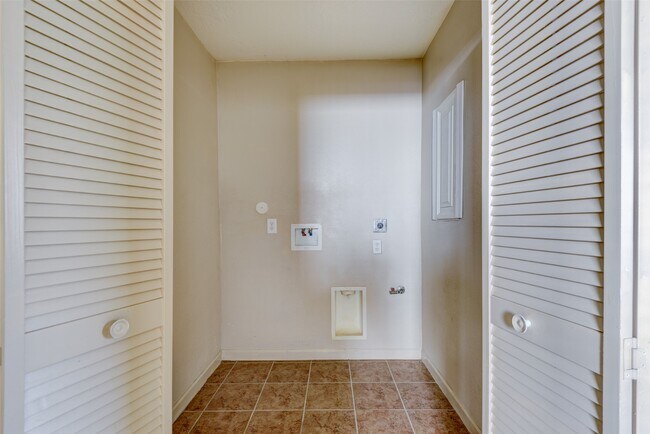 Building Photo - 21807 Yucca Tip Ln
