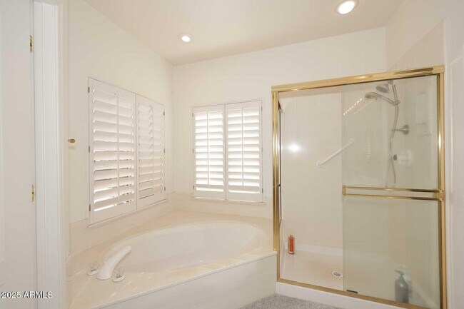 Building Photo - 18510 E Leather Ln