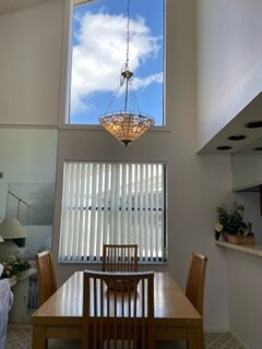Building Photo - 202 Woodlake Wynde