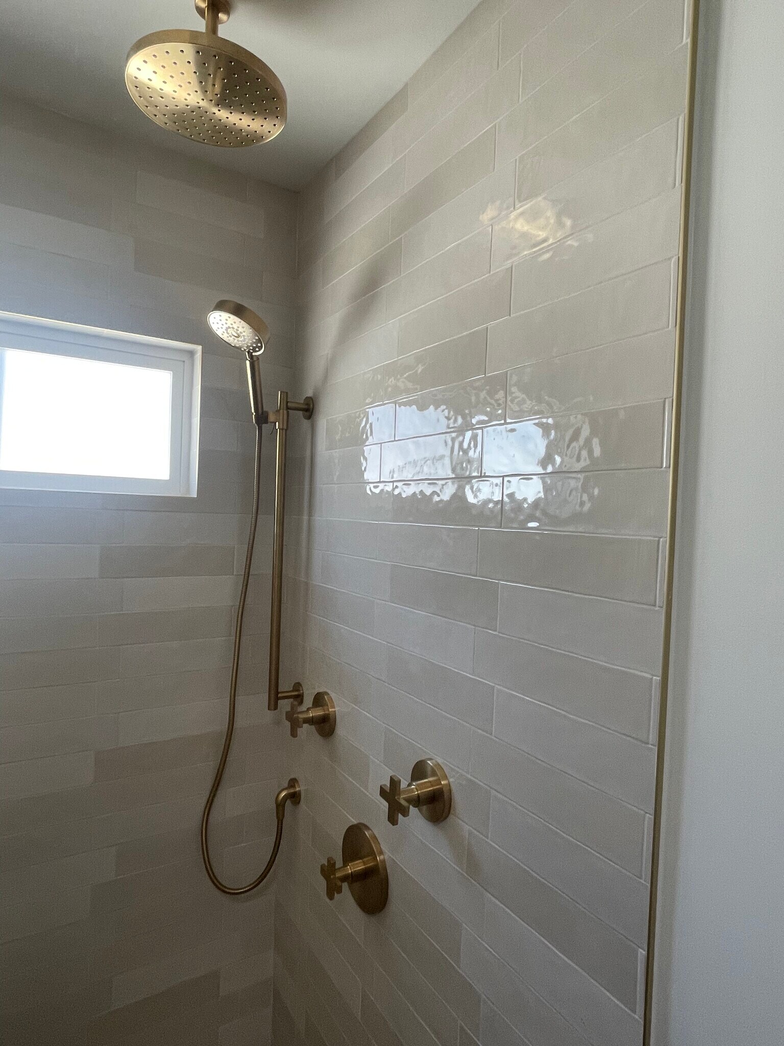 Building Photo - 536 1st St