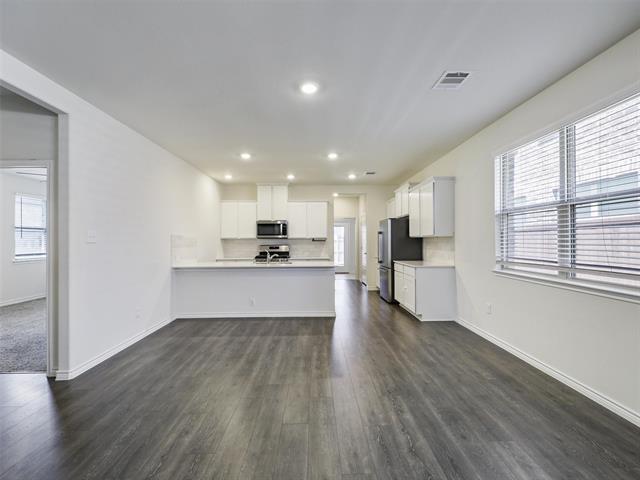 Building Photo - 1621 Babb Ln