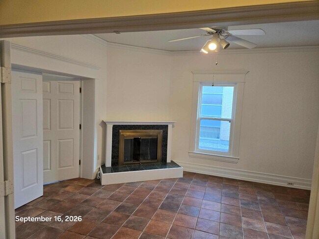 Building Photo - 547 S 300 E
