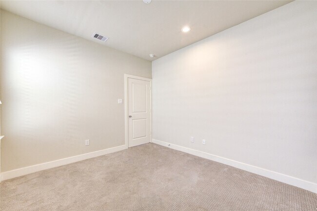 Building Photo - 5920 Jasper Jones Wy