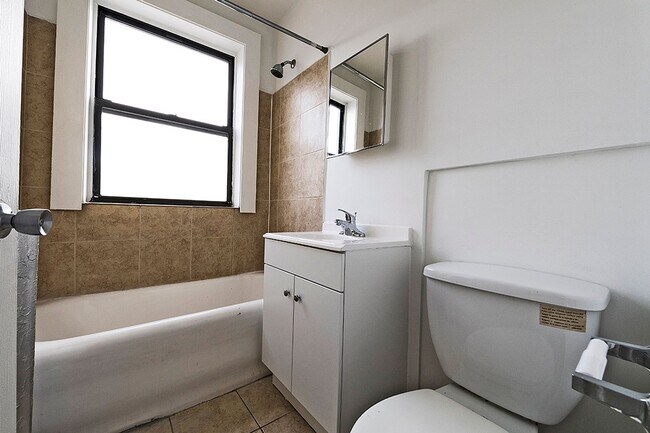 Building Photo - 808 W 76th St 7542-52 S Halsted Chicago, IL 60620