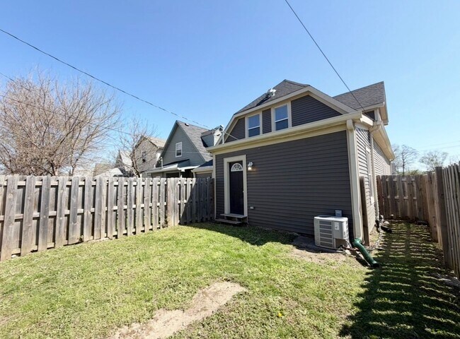 Building Photo - 1756-1756 S Delaware St