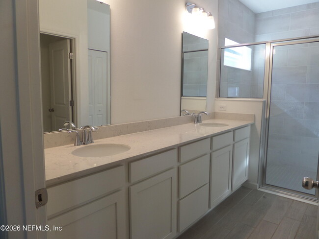 Building Photo - 1495 Huntley Holw Dr